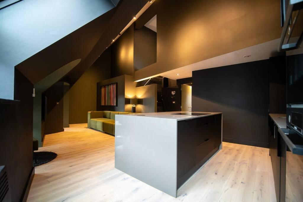 Greenhaus By The Heim Residences Манчестер Екстер'єр фото